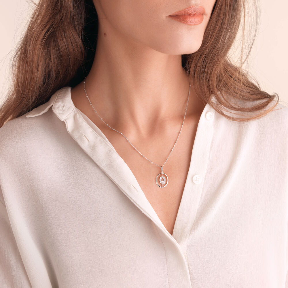 Initials 18ct White Gold Diamond Q Pendant | Annoushka jewelley